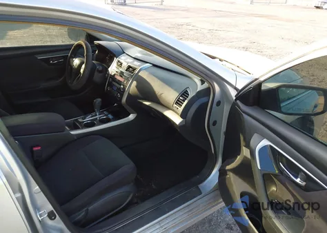 2013 Nissan Altima 2.5 S из США, поврежденный, VIN 1N4AL3AP5DN483038